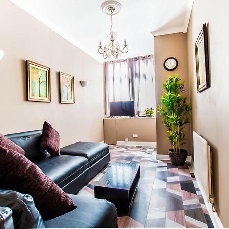 Montgomery Apartments - Crighton Эдинбург Экстерьер фото
